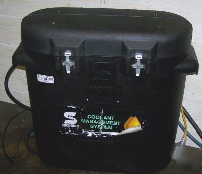 Safety kleen skimmer coolant management system