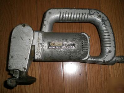 Stanley 18 gauge uni-shear for sheet metal - U218 metal