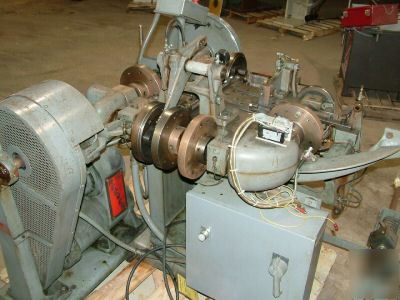 Four 4 slide S1 metal wire forming machine nilson