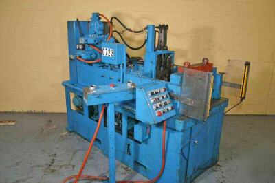 15 ton dickey horizontal straight line forming machine