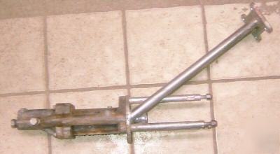 Graco airless paint sprayer hydraulic motor EH333 top