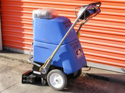 Windsor clipper carpet cleaner floor scrubber clp