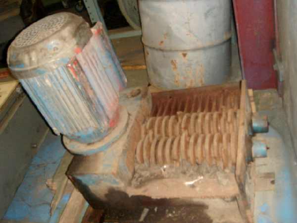 Az 7 used shred pax shear-shredder