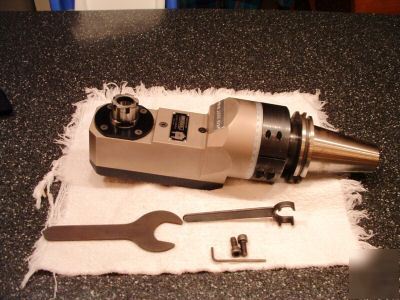 Madaula angled milling head
