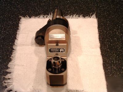Madaula angled milling head