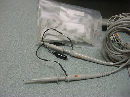 Hp-54622D mixed signal oscilloscope 100MHZ-mega-zoom