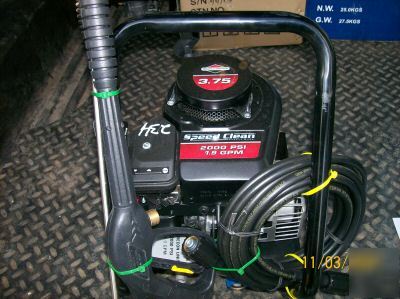 New speed clean 2000 psi pressure washer briggs motor