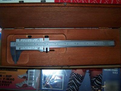 Starrett master caliper #123 w/ original box and certs 