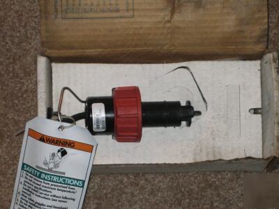 New gf signet P51530-po liquid flow sensor, in box 