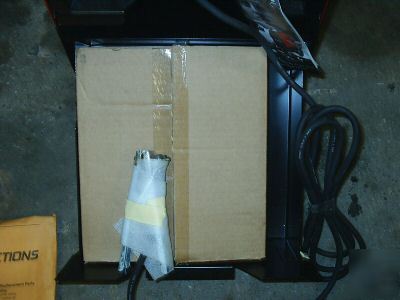 New licoln electric precision tig 185 never used 