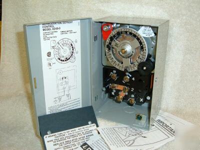 Defrost timer 120 volt timing motor: # 6045-0 