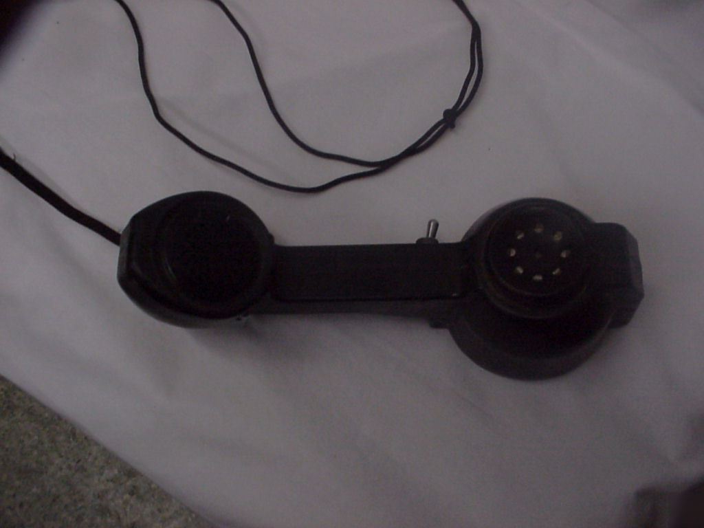 Telephone linesman test phone