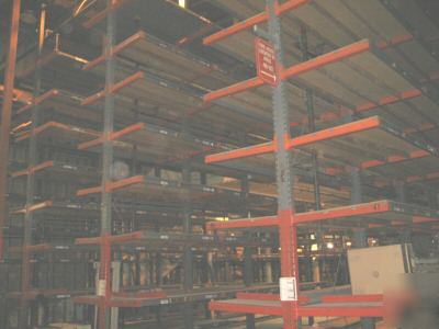 Used cantilever racks (roll formed columns)