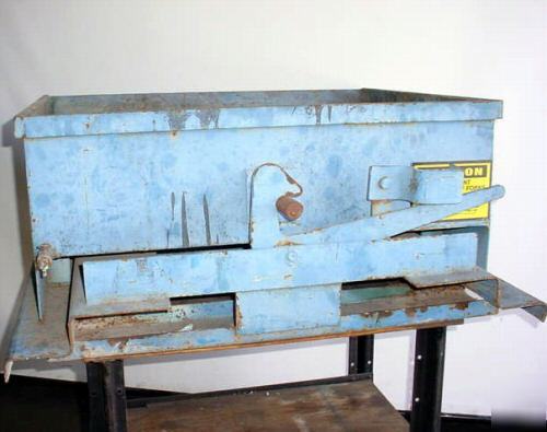  1/4 cu/yard scrap hopper,for chips,w/oil drain