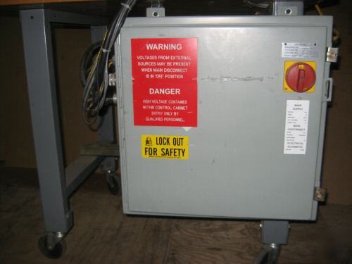 Pneumatic air press fixture w/ desoutter torque driver