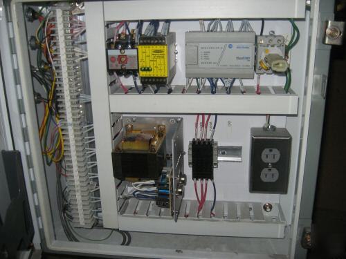 Pneumatic air press fixture w/ desoutter torque driver