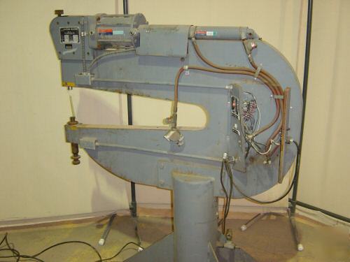 Ati stationary riveting machine 36
