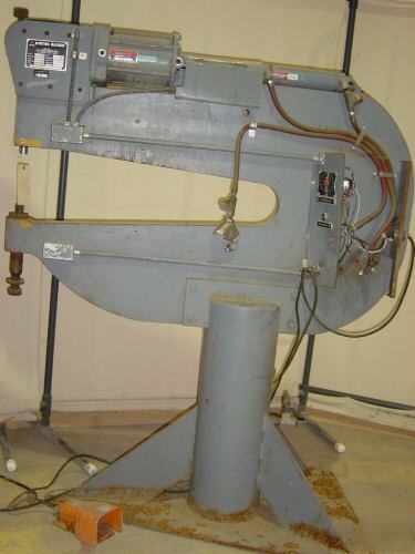 Ati stationary riveting machine 36