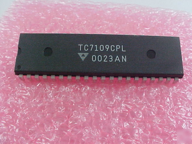 7109 : ic adc 12BIT handshake 40DIP