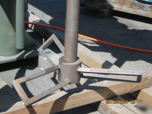 Disperser slow speed 25 h.p mooney