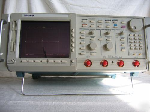 Tektronix (tek) TDS784C oscilloscope, 1 ghz (*options)
