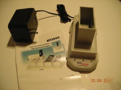 Single bay charger motorola GP350