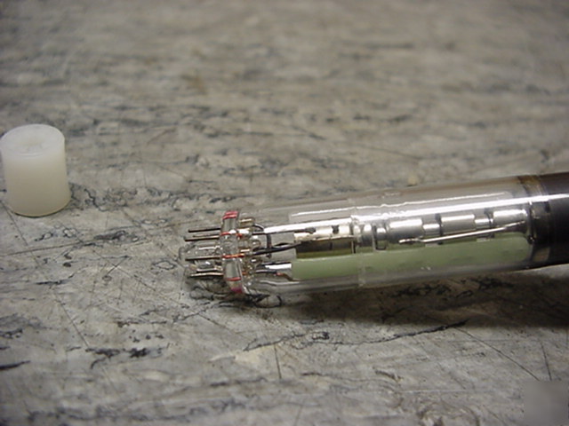 Nec cathode ray tube crt type 100EB31