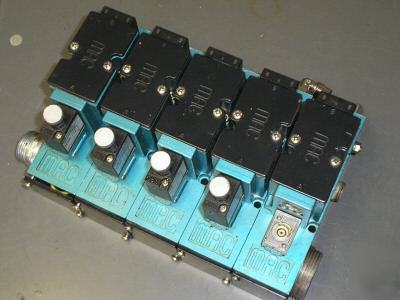 Mac 5 pos. manifold block 5 mac solenoid valves 24VDC