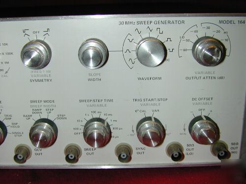 Wavetek 164 30MHZ signal and sweep generator