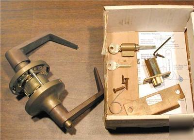 New locksmith yale 5407 lever handle entry lock 613 