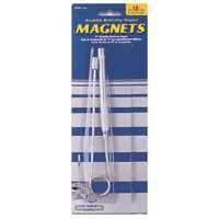 Master magnetics bendable telescoping magnet pick-up, m