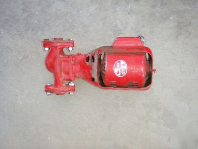 Bell and gossett pump with flange