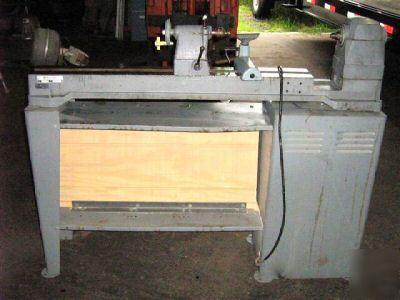 Wood lathe - rockwell wood lathe - great condition 