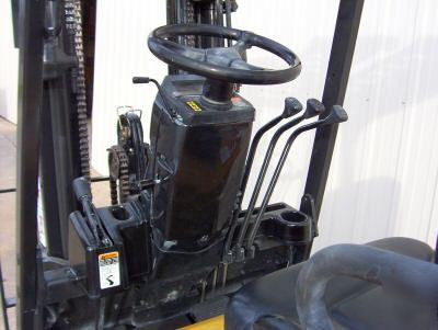2002 caterpillar cat electric 5000LB used forklift