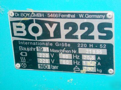 Dr. boy 24 ton injection molding machine 22S dipronic