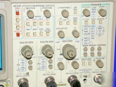 Tektronix 400MHZ 2465B oscilloscope w/ photon beam scan