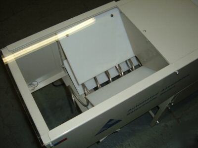 New spiral parts & runner separator for molded parts 